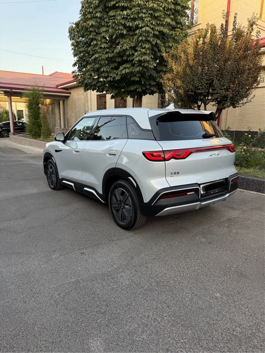 Byd Yuan up 401 km zapas xod