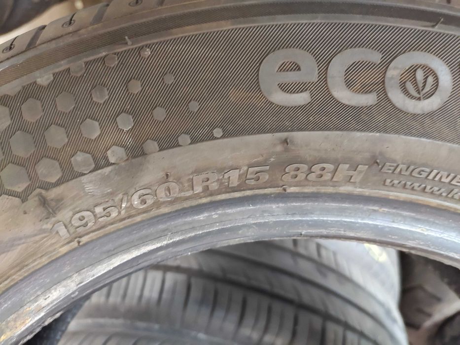 4бр Като нови летни гуми 195 60 15 - Kumho - DOT 2023