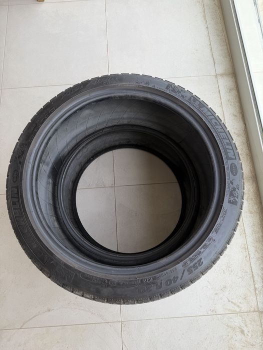 Michelin 255/40R20 iarna