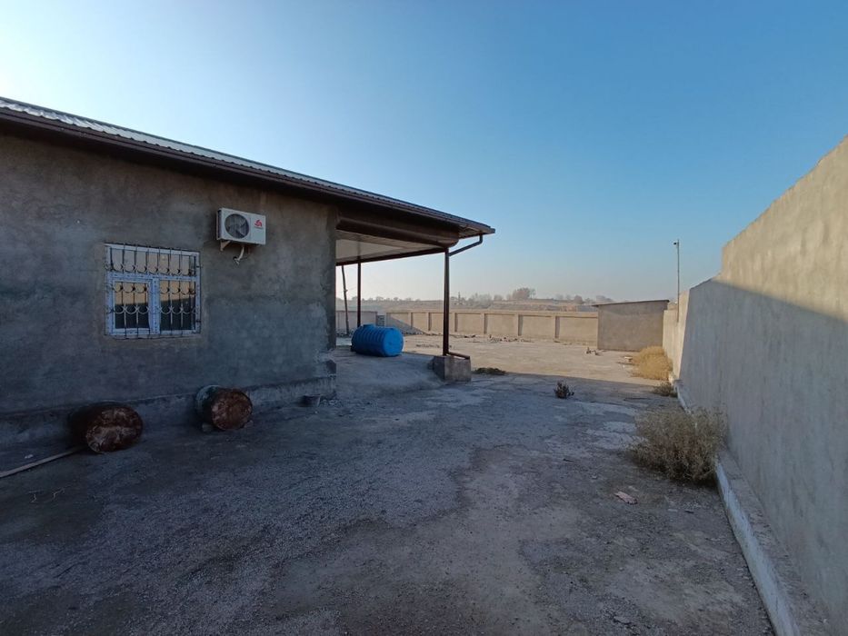 Ишлаб чиқариш бино