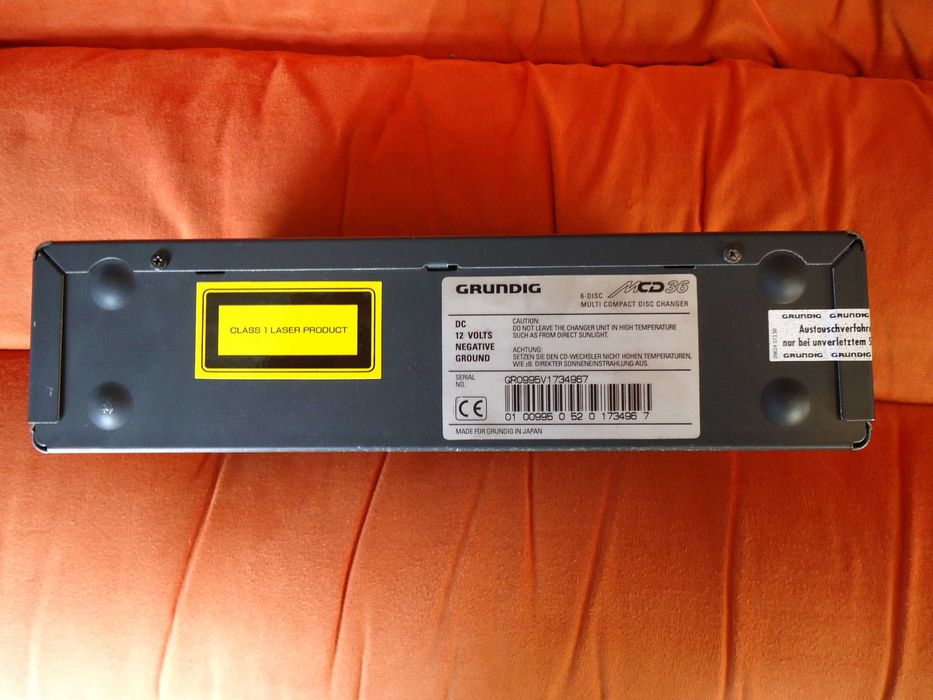 GRUNDIG 5201 RDS + CD ченджър за 6 диска
