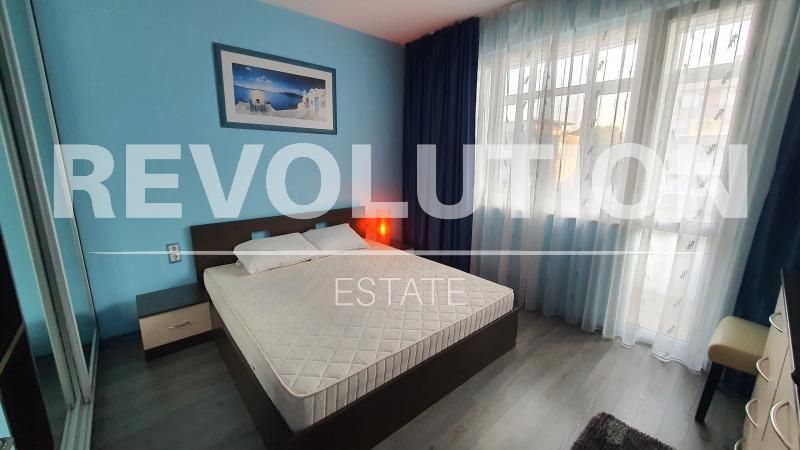 Дава се под наем Двустаен апартамент в Варна, Център - 60 кв.м за 600 € - Снимка #4