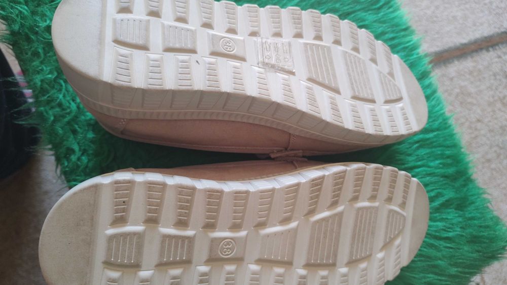 Обувки. 38 номер