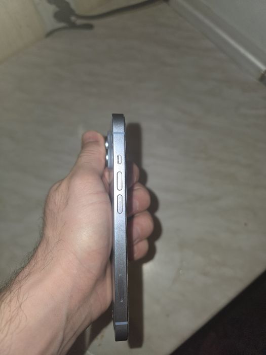Продается IPhone 14, 256 g, аккумулятор  85%