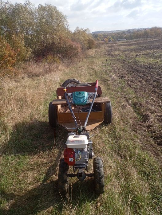 Motocultor plus remorca