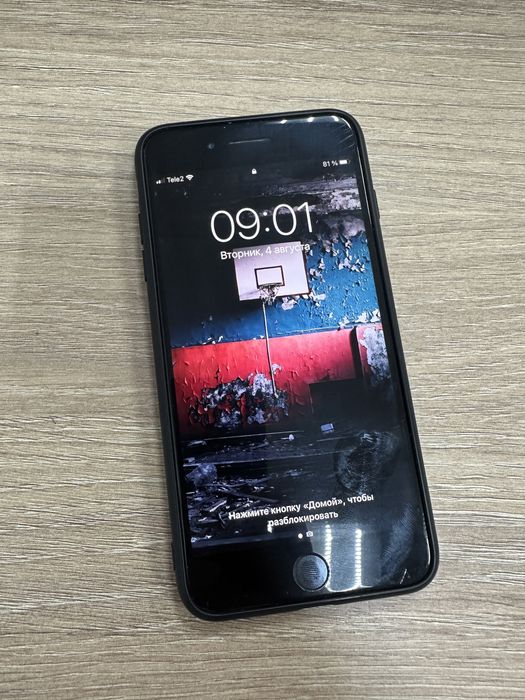 Продам Iphone 7 Plus 128 GB