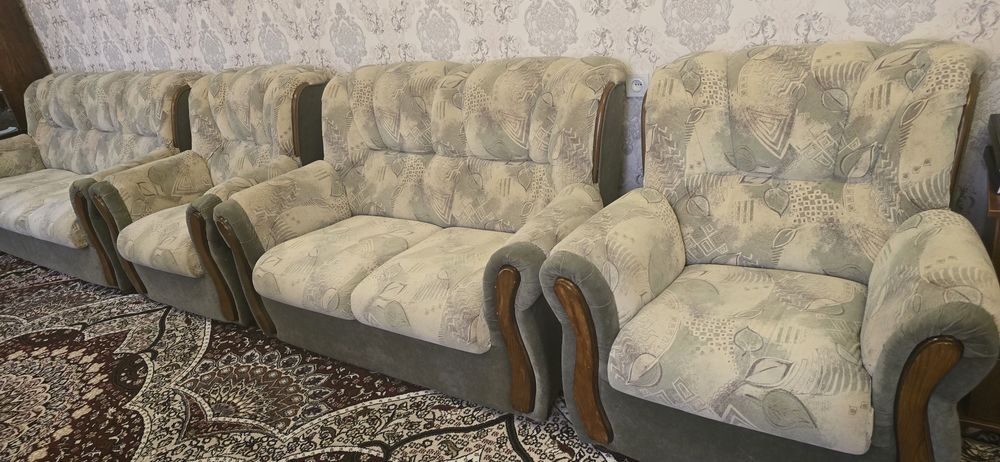 Комплект диванов