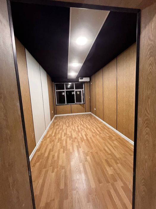 Офисы с Новым Ремонтом на Алмазаре