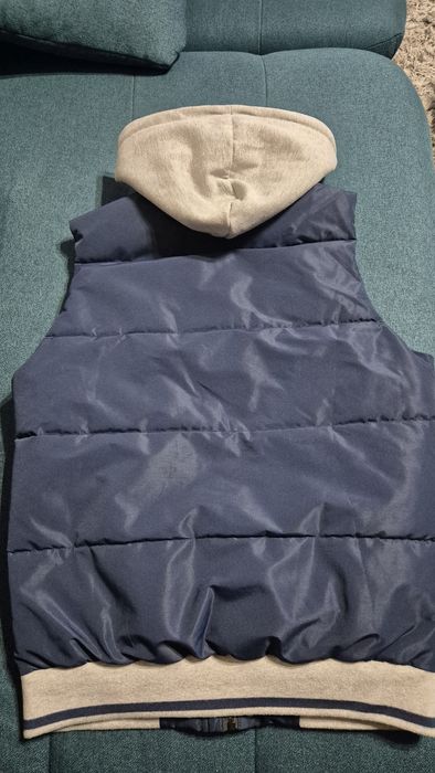 Vand vesta matlasata bleumarin cu gluga, Jack & Jones