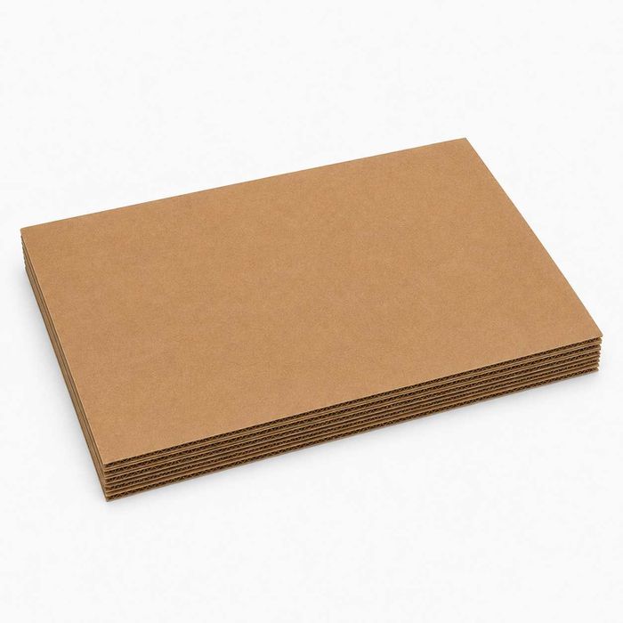 Placa carton ondulat 3 straturi, 1360x800mm, natur, pentru protectie/separare produse/ambalare