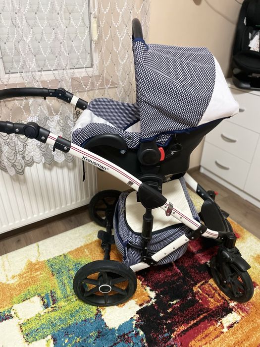 De vanzare carucior 3 in 1