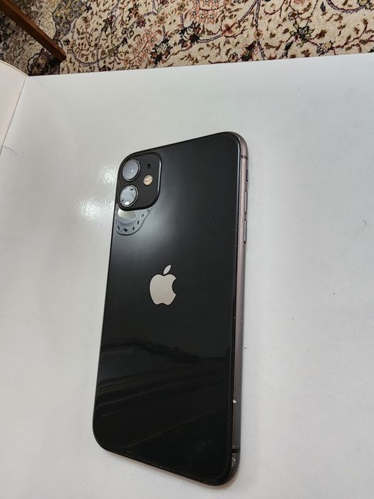 Iphone 11 LL/A 64Gb bat 75% Xammayogi ishlidi