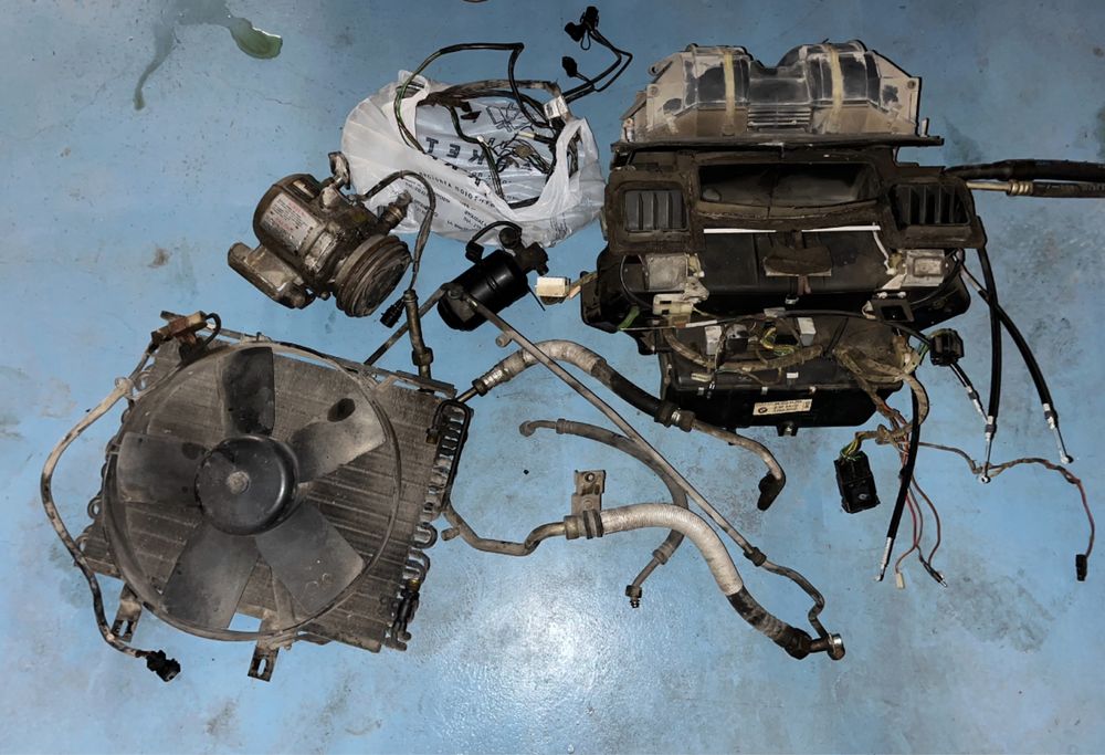 Vand kit aer conditionat A/C bmw e30 urs