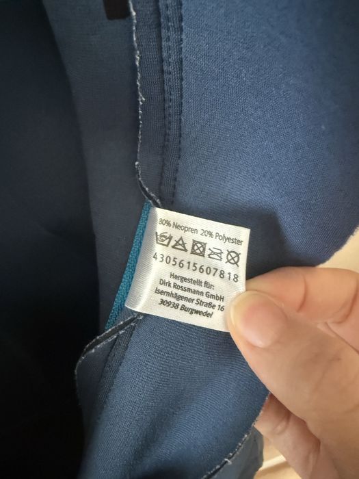 Продавам детски неопрен