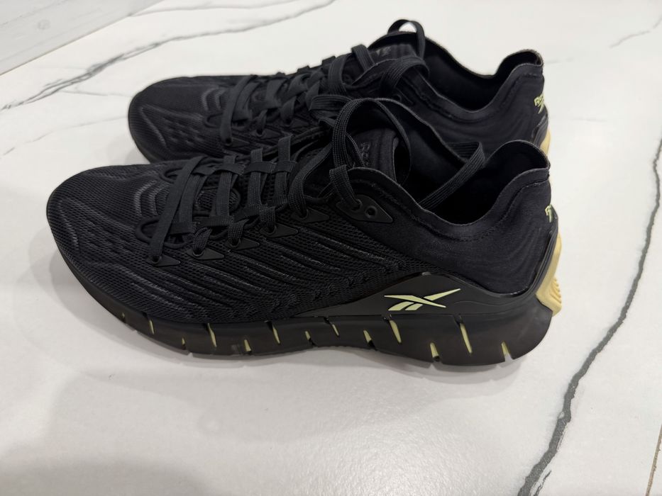 Продам обувь оригинал Reebok 43 размер