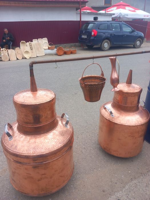 Vand cazane de facut tuica