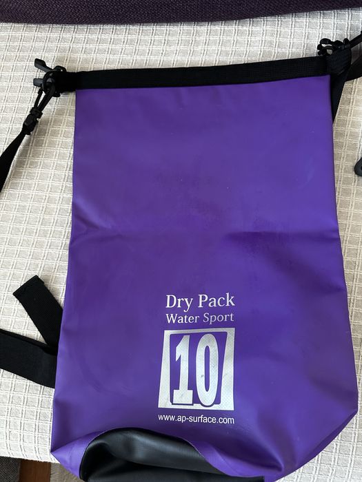 Rucsac impermeabil 10L, protectie contra apei, nisipului si prafului