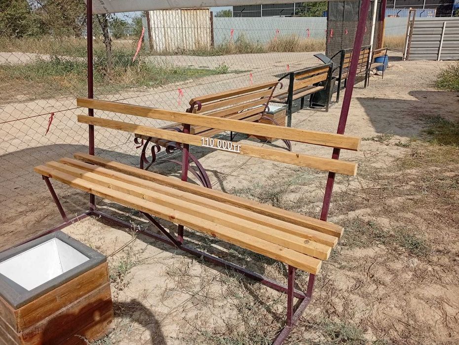 Продам беседку, кашпо