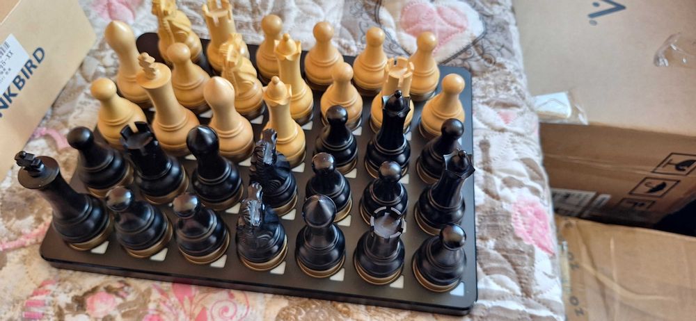 Chessnut Move Advanced Robotic Chessboard