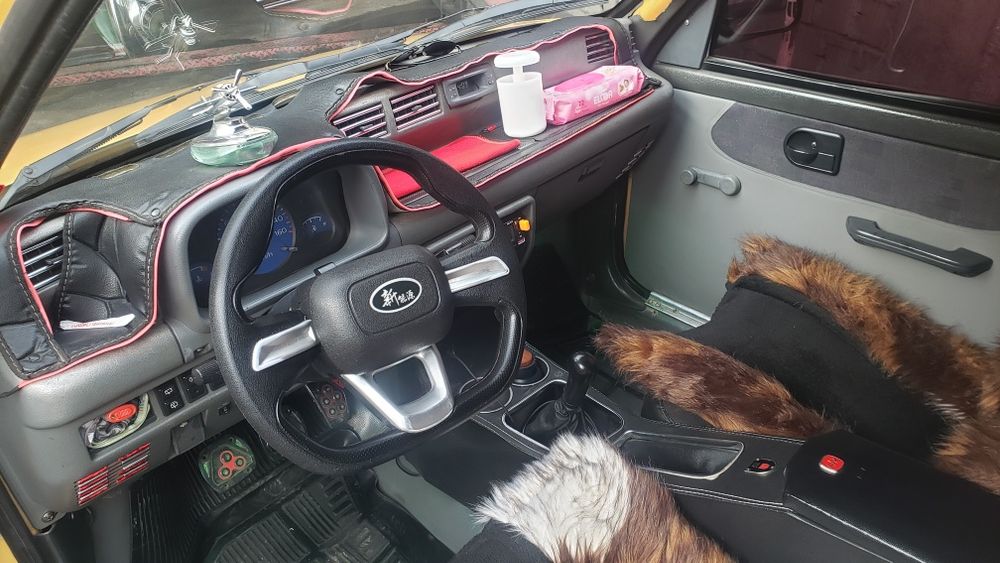 Сотилади Тико 11