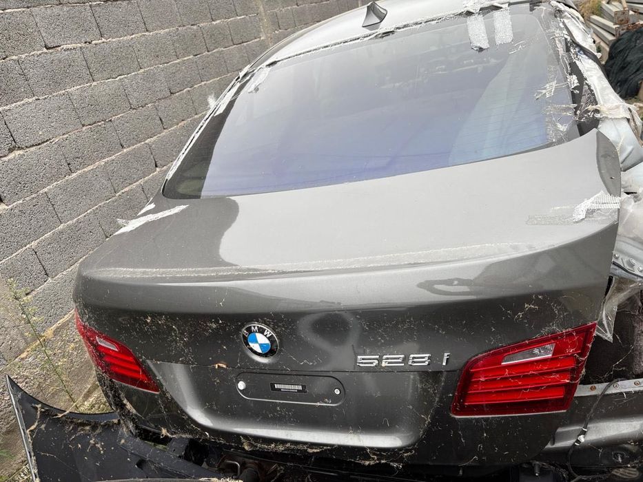 Заден капак БМВ ф10