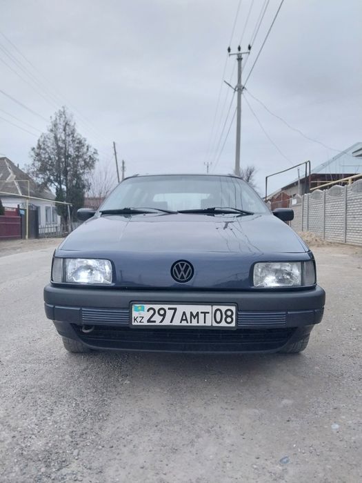 В продаже Passat b3