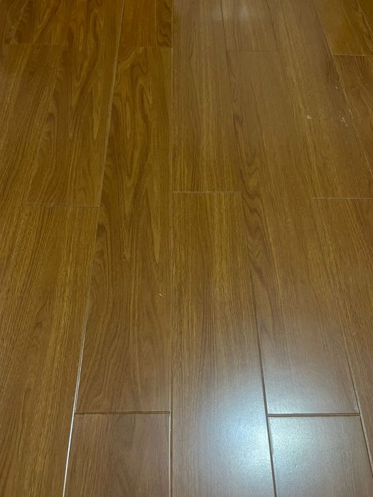 Продам ламинат б/у