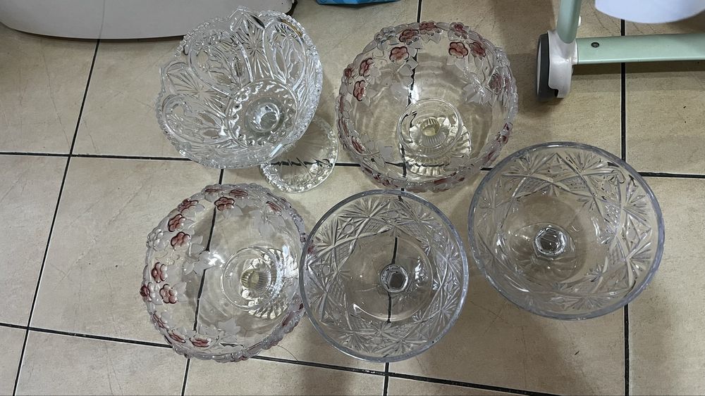 Вазы отдам даром