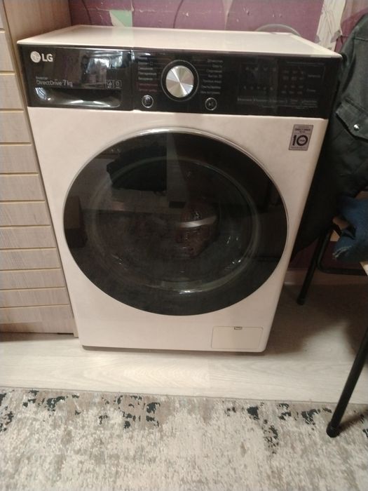Стиральная машина LG 7 кг (Direct Drive)