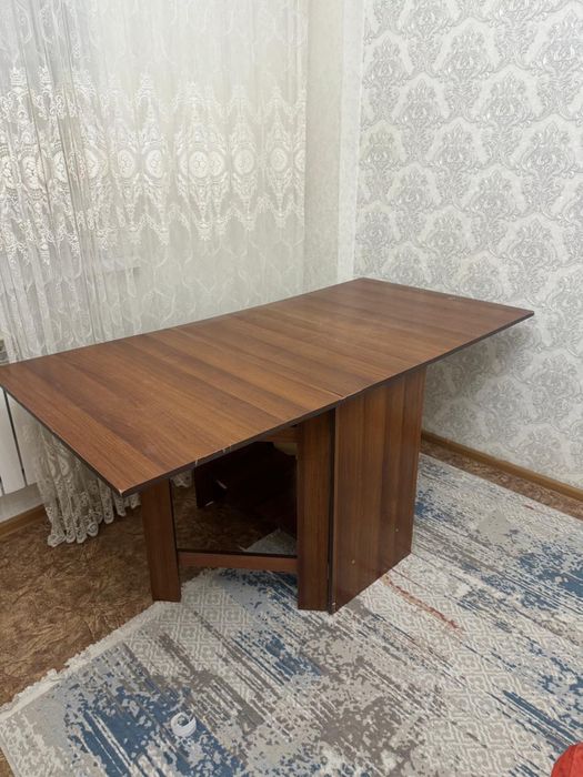 Продам стол-книжку