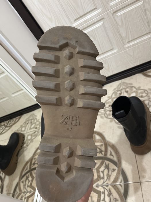 Ботинки женсикие от zara