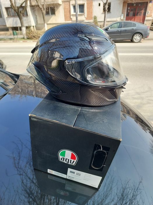 Casca AGV GP RR carbon iridium L