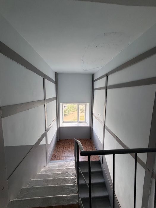 Продам трехкомнатную квартиру