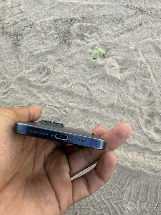 Iphone 15 Pro Max 256 simkartali