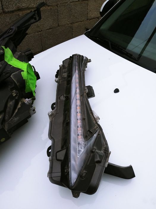 Фары от Лексус нх 200