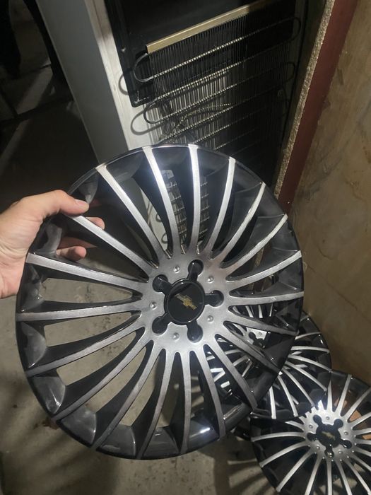 Kalpak sotiladi yangi bir marta taqilgam R15