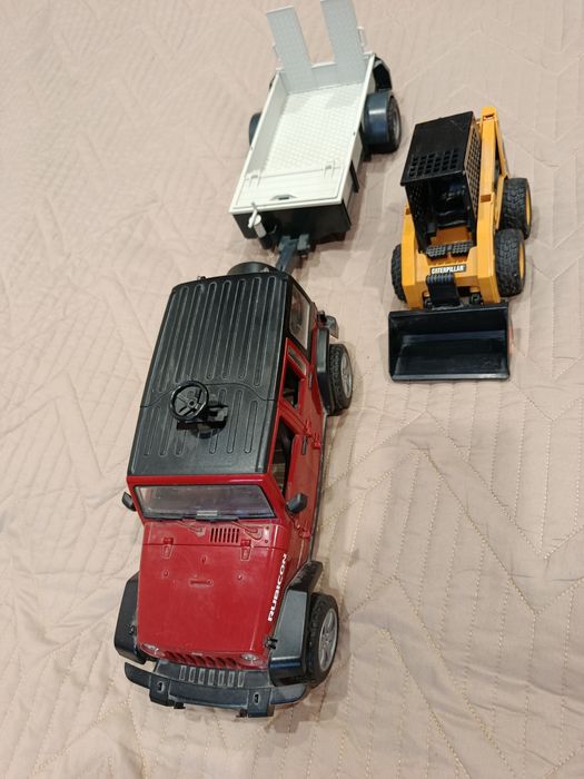 Детские игрушки - машины