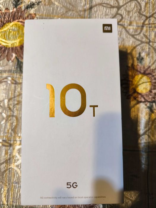 Продавам смартфон Xiaomi MI 10T
