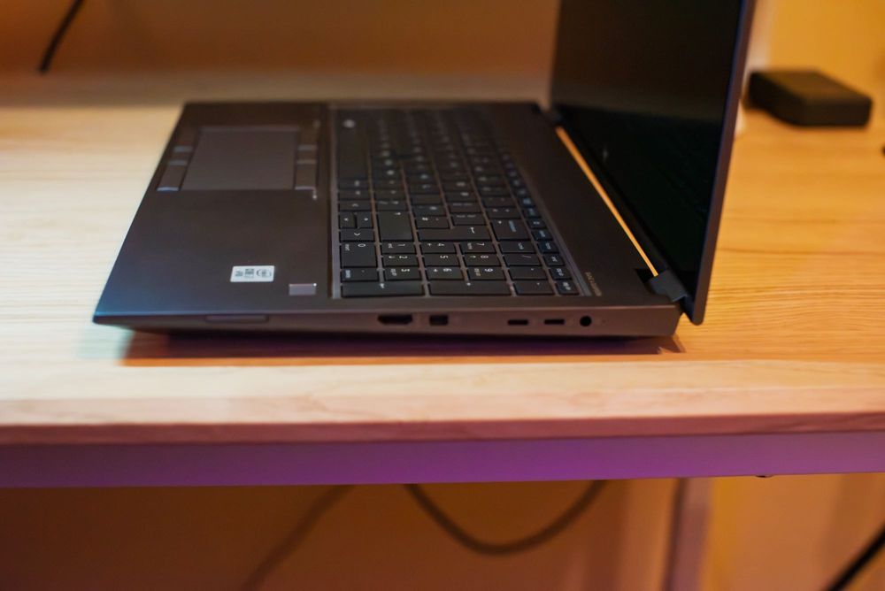 Laptop HP ZBook Fury 15 G7 – 4K Touch, i7-10850H, 48GB RAM, 512SSD