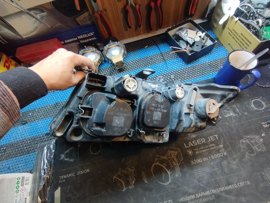 Фара от BMW оригинал