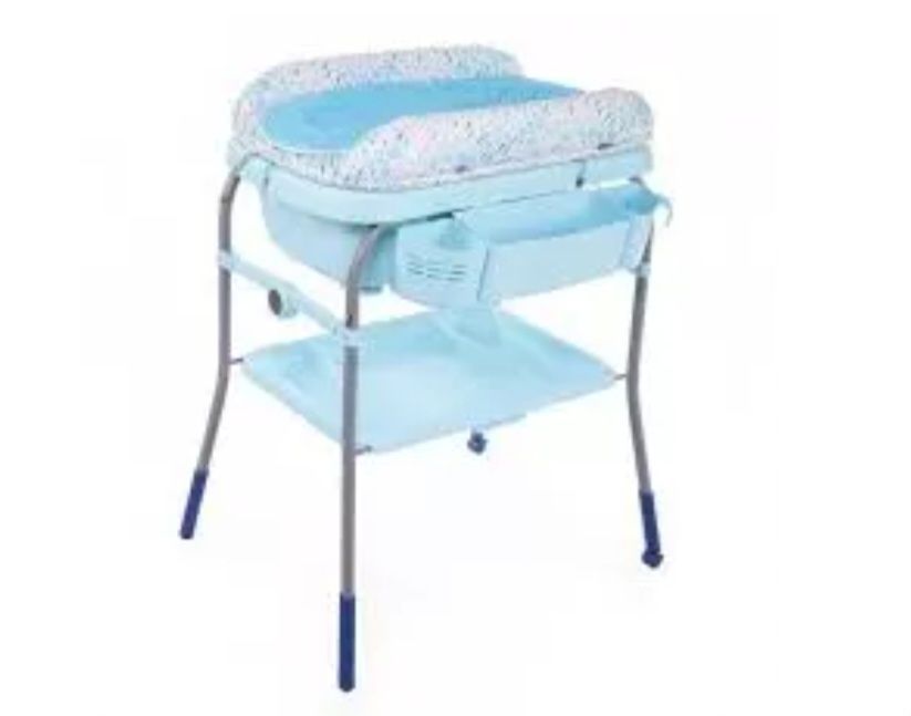 Vand cada bebelus noua