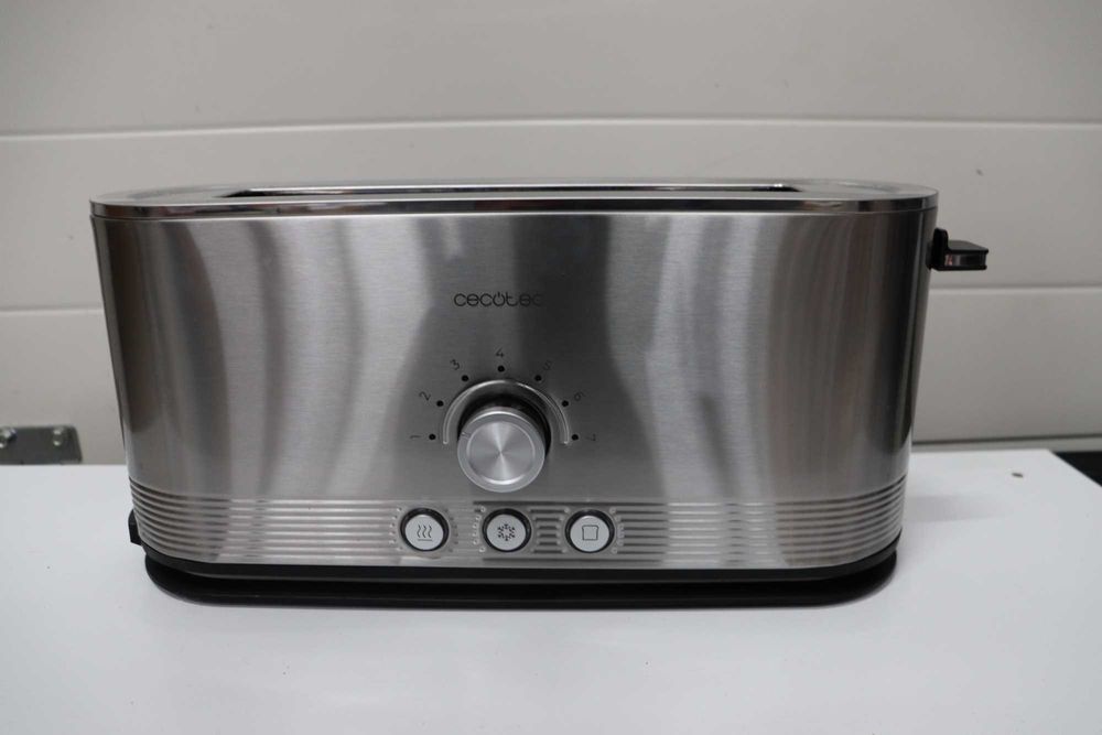 Вертикален тостер Cecotec Shine&Toast, 1050W, 2 филийки,LED, неръждаем