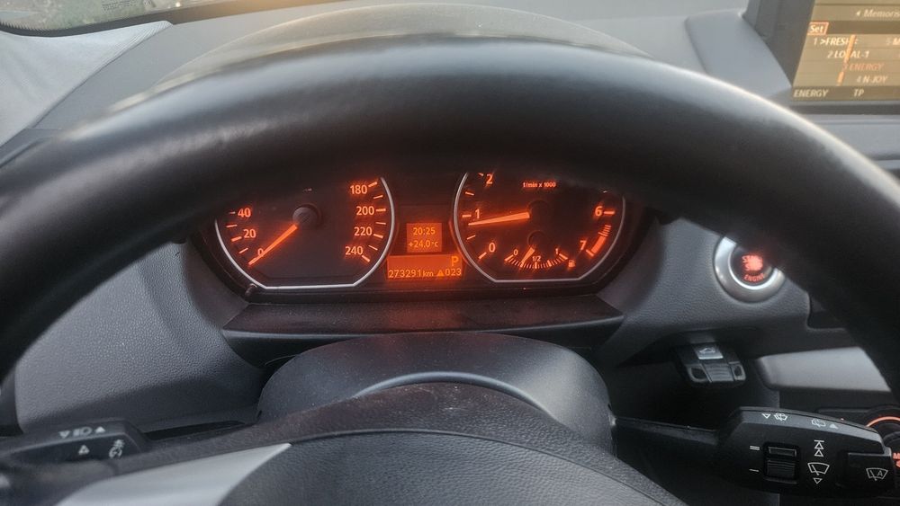 BMW 120i автомат бензин хечбек подгрев