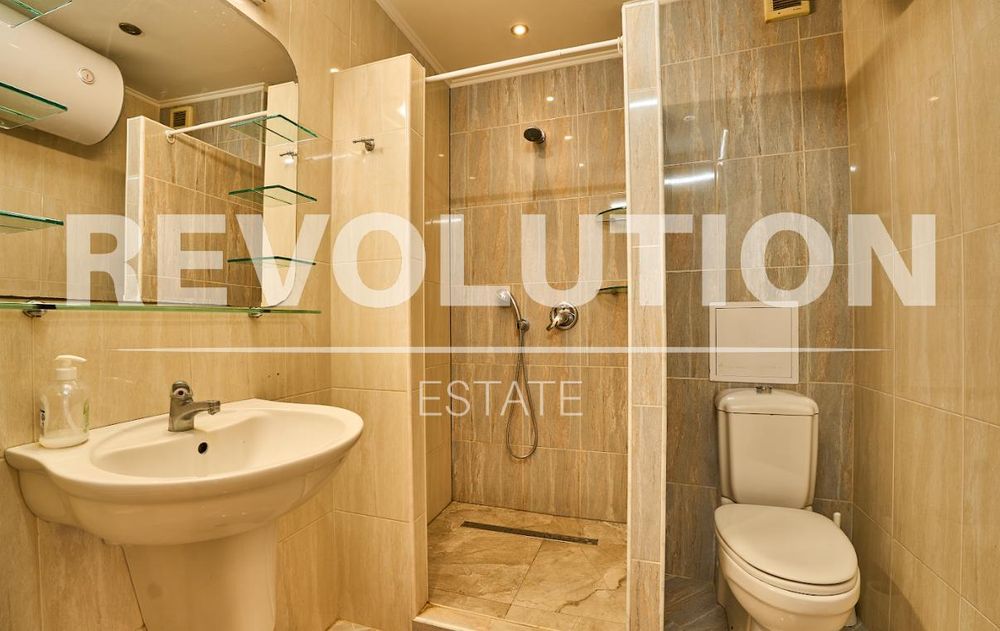 Дава се под наем Четиристаен апартамент в Пловдив, Кършияка - 145 кв.м за 700 € - Снимка #11