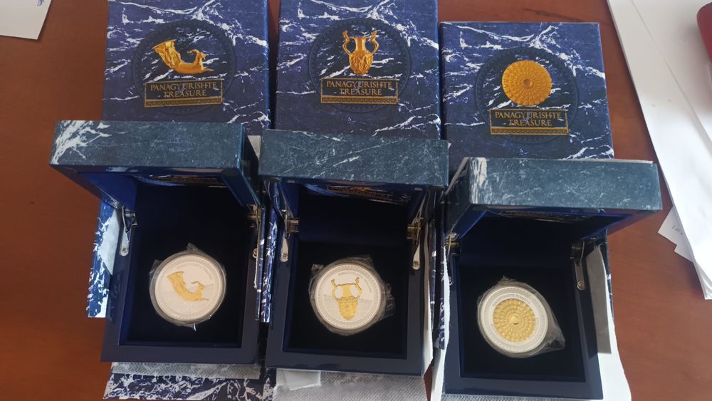 Панагюрско съкровище 3 броя Сребърни монети  по 1 Oz .