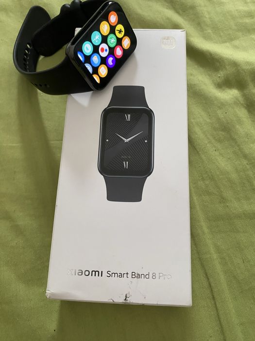Xiaomi smart band 8 pro