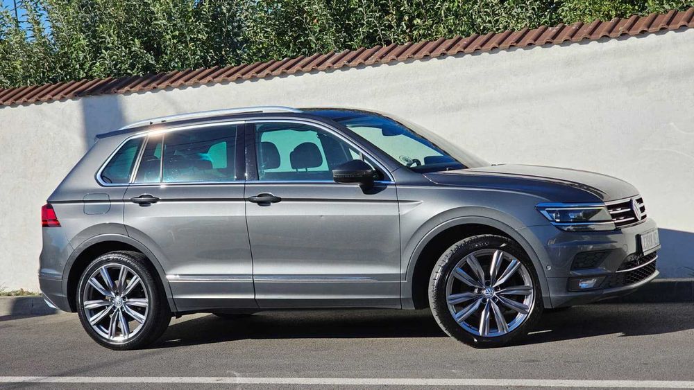 VW Tiguan Highline 2.0TDI 240cp 4x4 05.2019 DSG / Matrix Distronic LINE SIDE Keyless Virtual / TOP