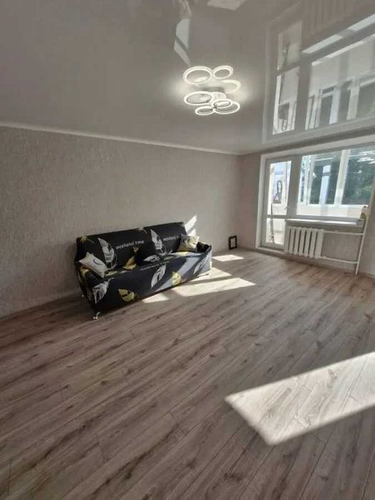 Дава се под наем Едностаен апартамент в София, Зона Б-18 - 55 кв.м за 408 € - Снимка #2