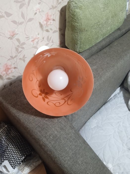 Продам люстры зал_ кухня