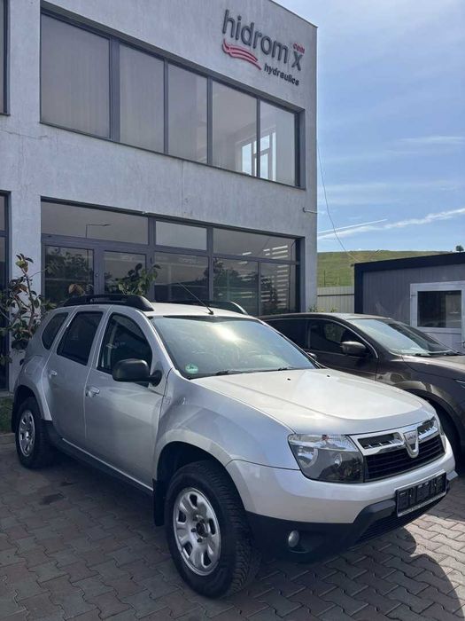 Dacia Duster 1.5 dCi 110 CP 4x4 – Euro 5 Anul fabricației: 12/2010